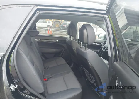 2012 Kia Sorento Lx из США, поврежденный, VIN 5XYKT3A65CG255925